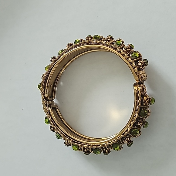 Statement Bracelet - Picture 4 of 4